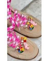 LACETS BRELOQUES