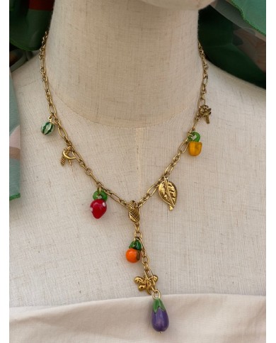 COLLIER QIANA