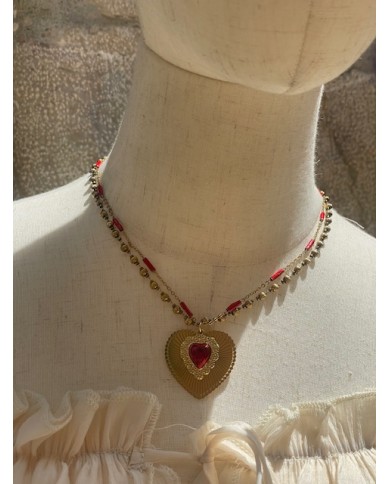 COLLIER LEILA